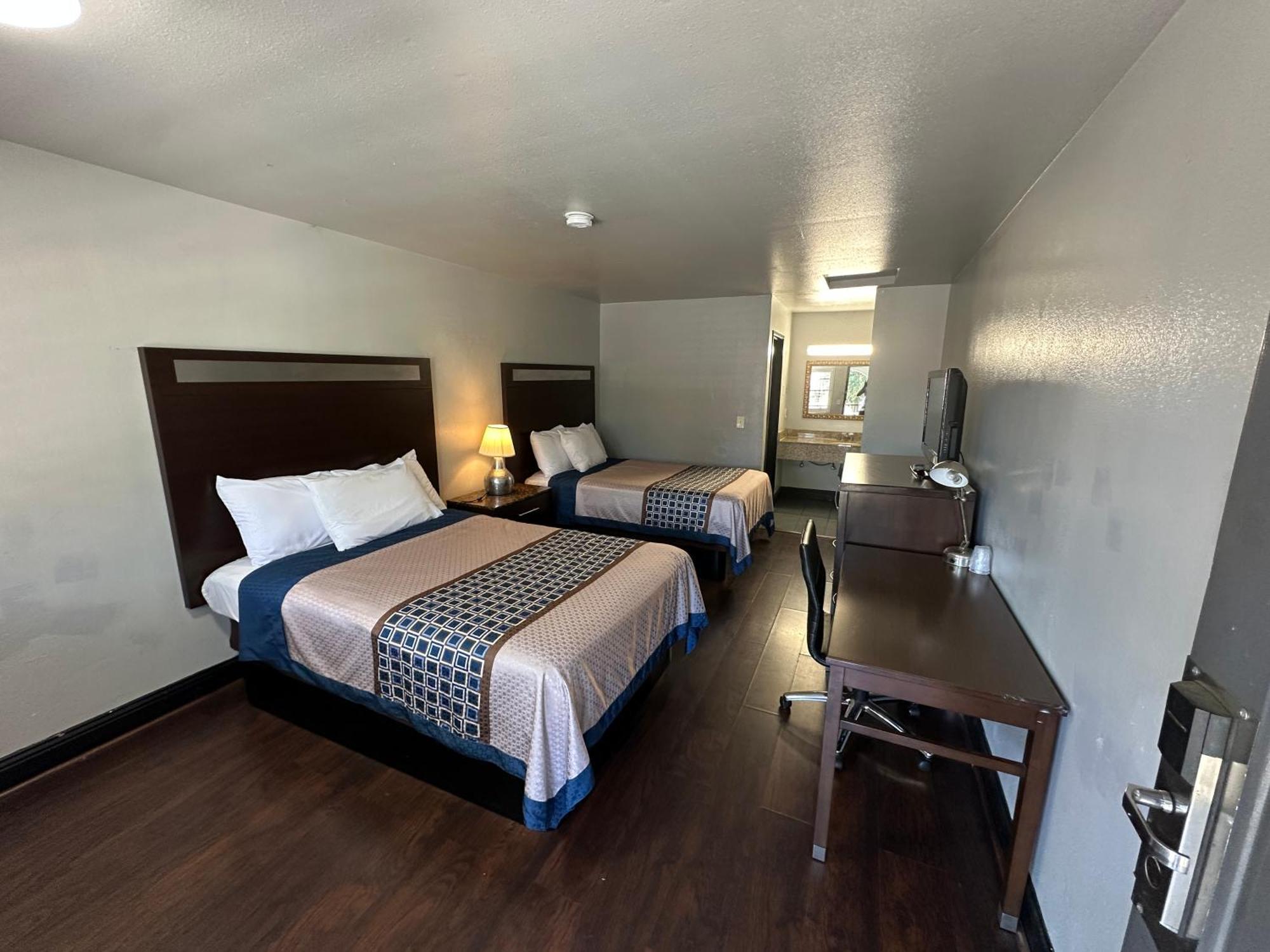 Motel Crossroads - Downtown